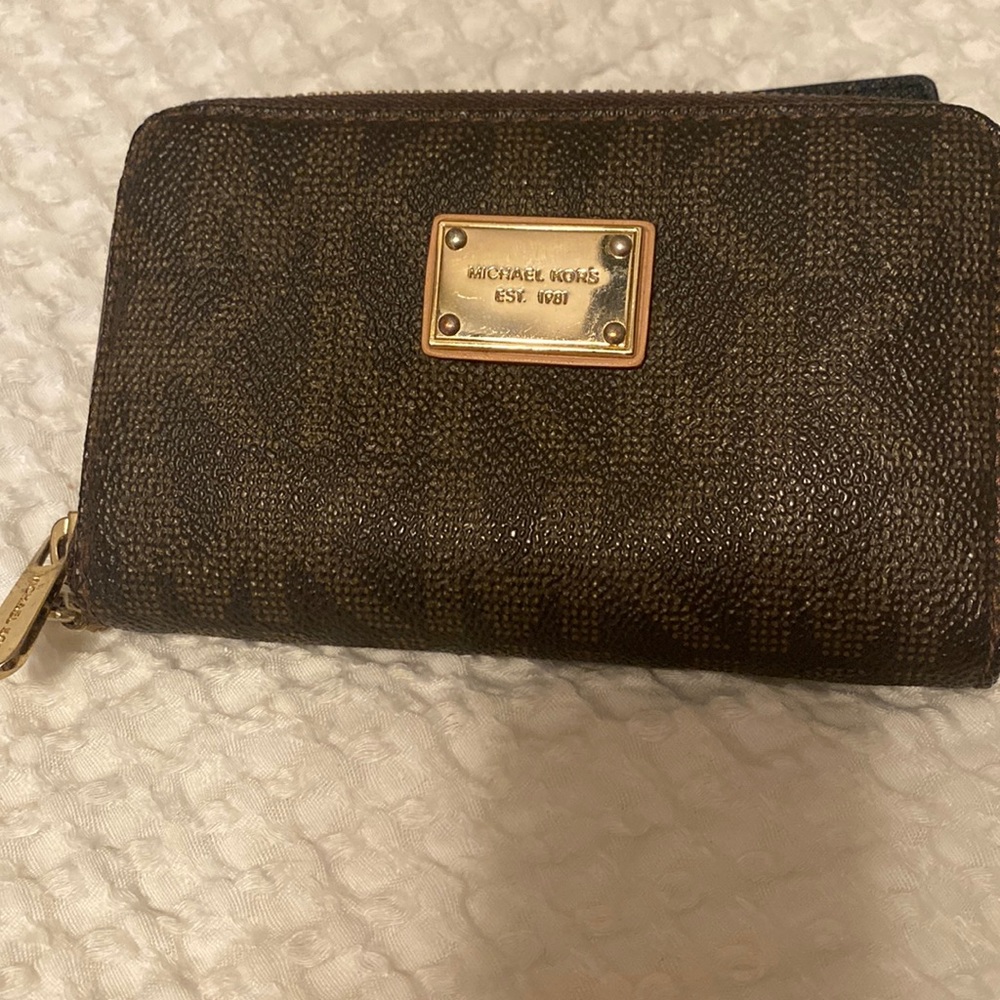 Michael Kors Wallet -Medium